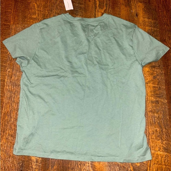 NWT American Eagle Graphic Shirt Cactus/Moon Casual Size M - Picture 2 of 2